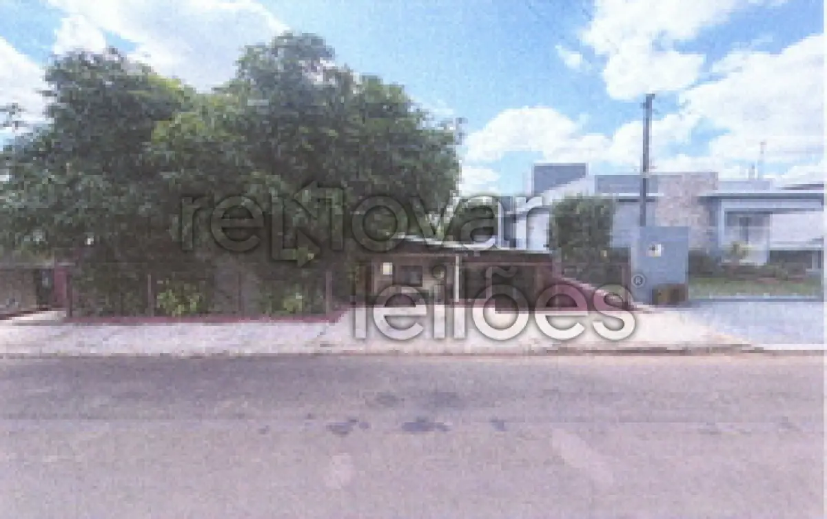 LOTE 001