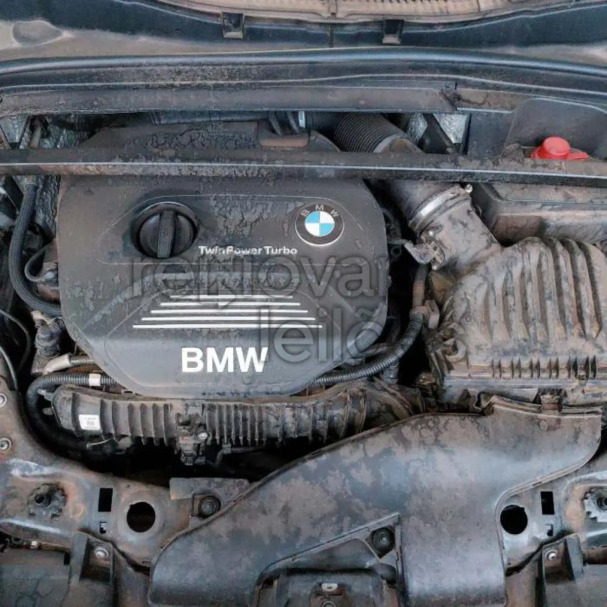 LOTE 004 - BMW X1 S20I ACTIVEFLEX - ANO 2016/2016 - COMPLETO - SICREDI UNIÃO - DEPOSITADO EM SANTO ÂNGELO/RS