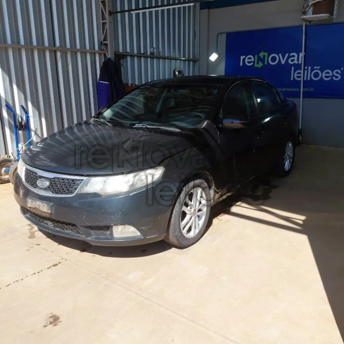 LOTE 013 - KIA MOTORS CERATO EX3 1.6ATNB - ANO 2011/2012 - COMPLETO - SICREDI CAMINHO DAS AGUAS - DEPOSITADO EM SANTO ÂNGELO/RS