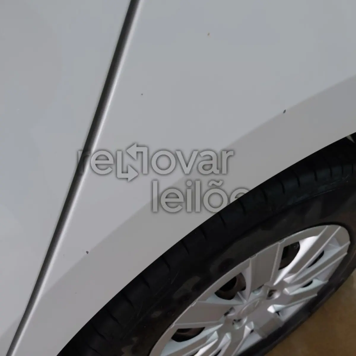 LOTE 024 - VW UP TAKE MCV - ANO 2017/2018 - COMPLETO - SICREDI PIONEIRA - DEPOSITADO EM SANTO ÂNGELO/RS
