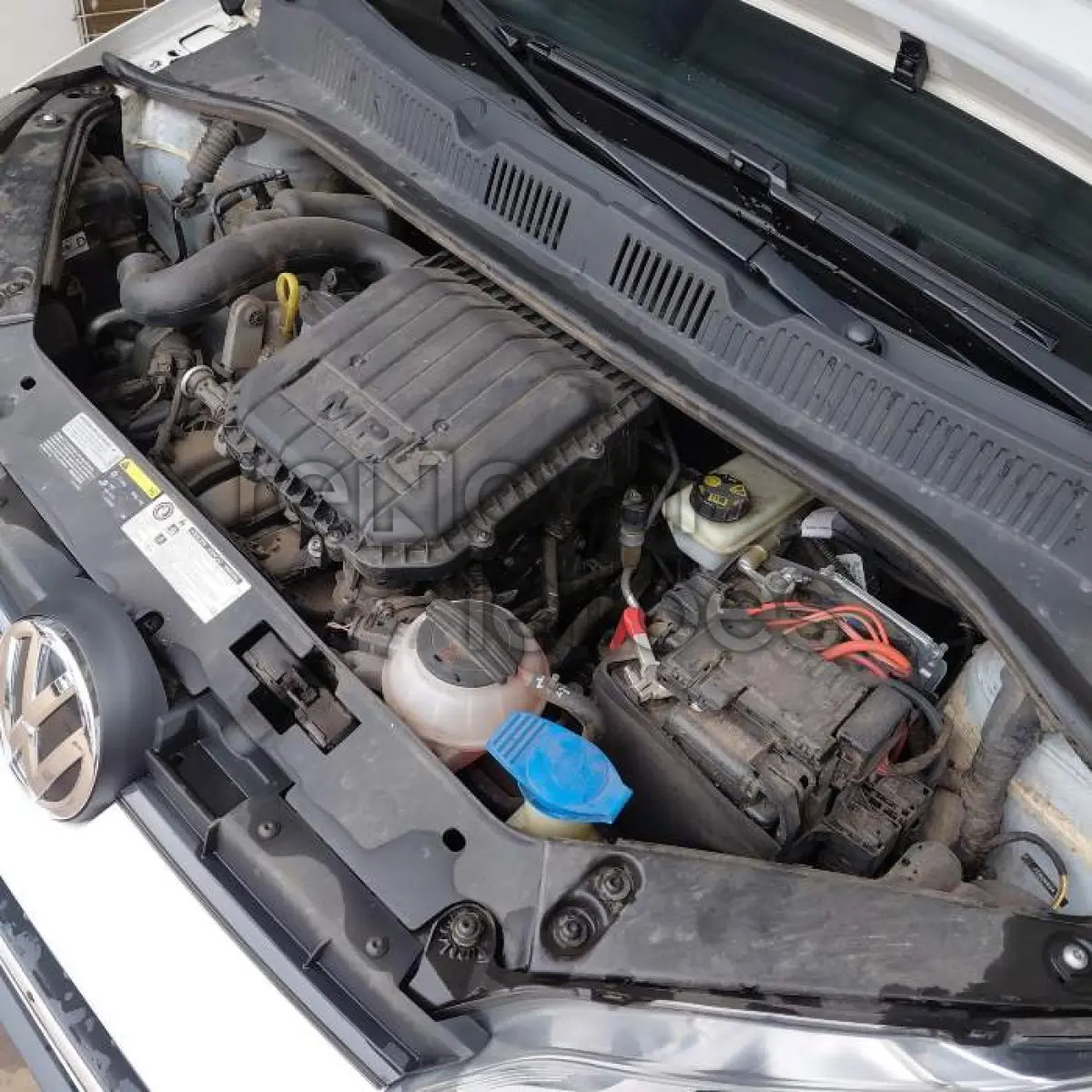 LOTE 024 - VW UP TAKE MCV - ANO 2017/2018 - COMPLETO - SICREDI PIONEIRA - DEPOSITADO EM SANTO ÂNGELO/RS