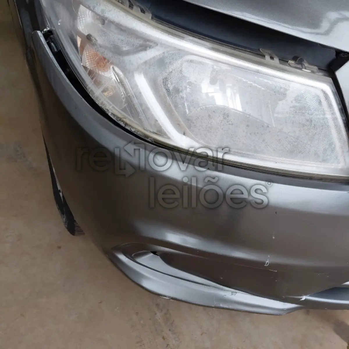 LOTE 030 - CHEVROLET ONIX 1.0MT LT - ANO 2014/2015 - COMPLETO - SICREDI CAMINHO DAS AGUAS - DEPOSITADO EM SANTO ÂNGELO/RS