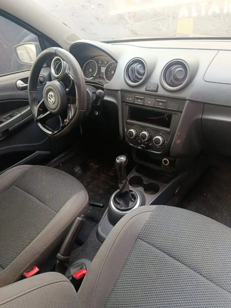 LOTE 010 - VOLKSWAGEN GOL 1.6 POWER - ANO 2009/2010 - COMPLETO - SICREDI LIBERDADE - DEPOSITADO EM SANTO  ÂNGELO/RS