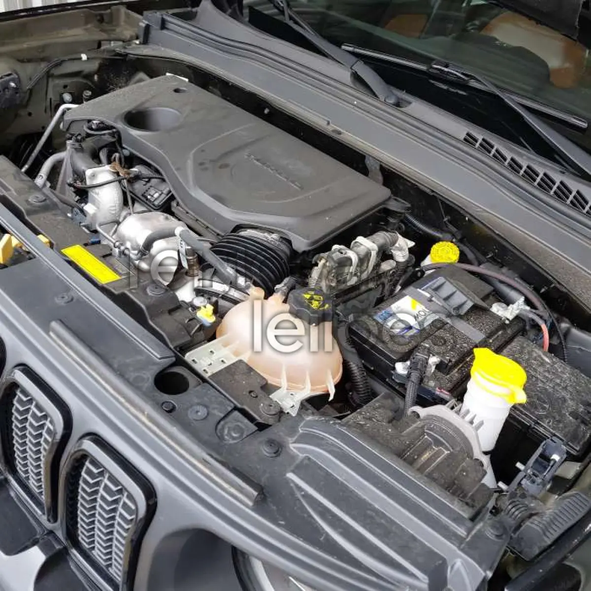 LOTE 019 - JEEP RENEGADE SPT T270 - ANO 2022/2022 - COMPLETO - SICREDI LIBERDADE - DEPOSITADO EM SANTO ÂNGELO/RS