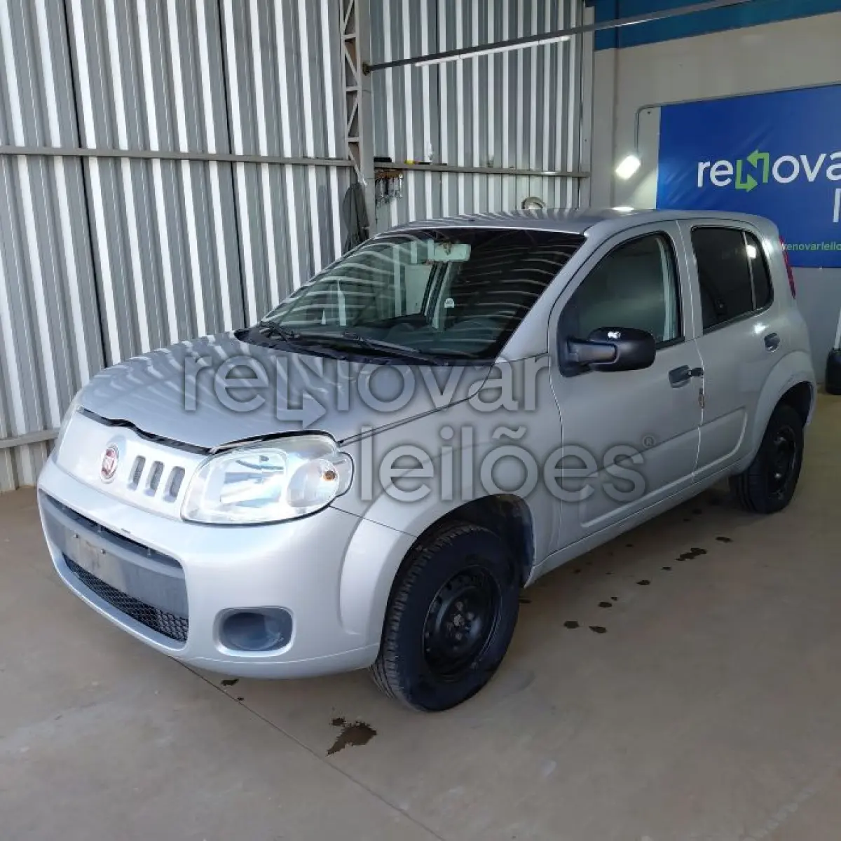 LOTE 011 - FIAT UNO VIVACE 1.0 - ANO 2014/2015 - SICREDI LIBERDADE - DEPOSITADO EM SANTO ÂNGELO