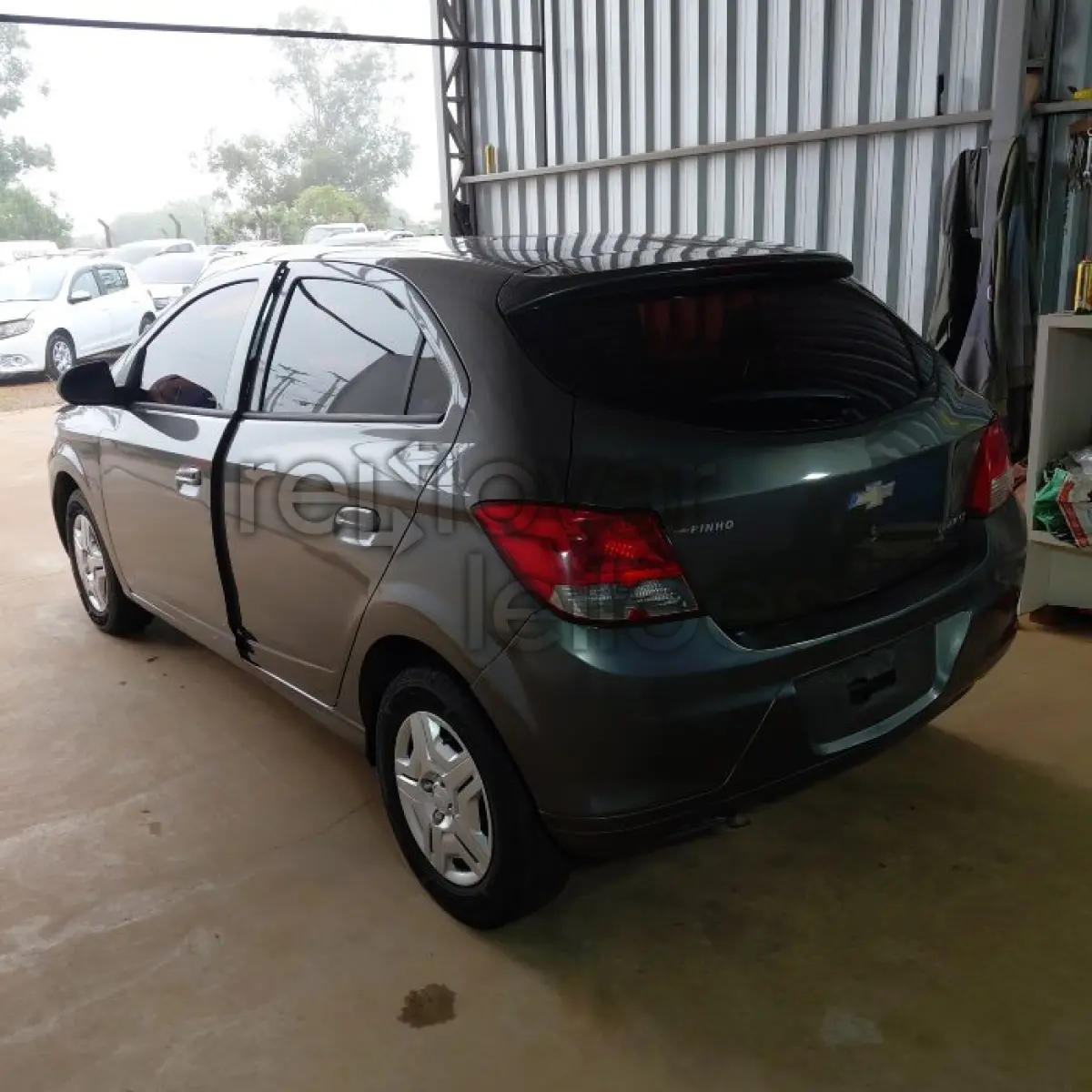 LOTE 030 - CHEVROLET ONIX 1.0MT LT - ANO 2014/2015 - COMPLETO - SICREDI CAMINHO DAS AGUAS - DEPOSITADO EM SANTO ÂNGELO/RS