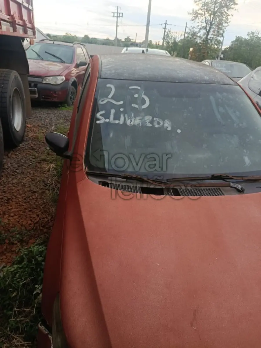 LOTE 010 - VOLKSWAGEN GOL 1.6 POWER - ANO 2009/2010 - COMPLETO - SICREDI LIBERDADE - DEPOSITADO EM SANTO  ÂNGELO/RS