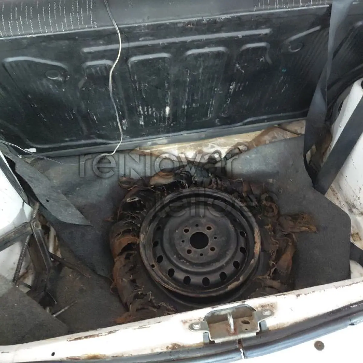 LOTE 018 - FIAT PALIO FIRE ECONOMY - ANO 2011/2012  - SICREDI LIBERDADE - DEPOSITADO EM SANTO ÂNGELO/RS