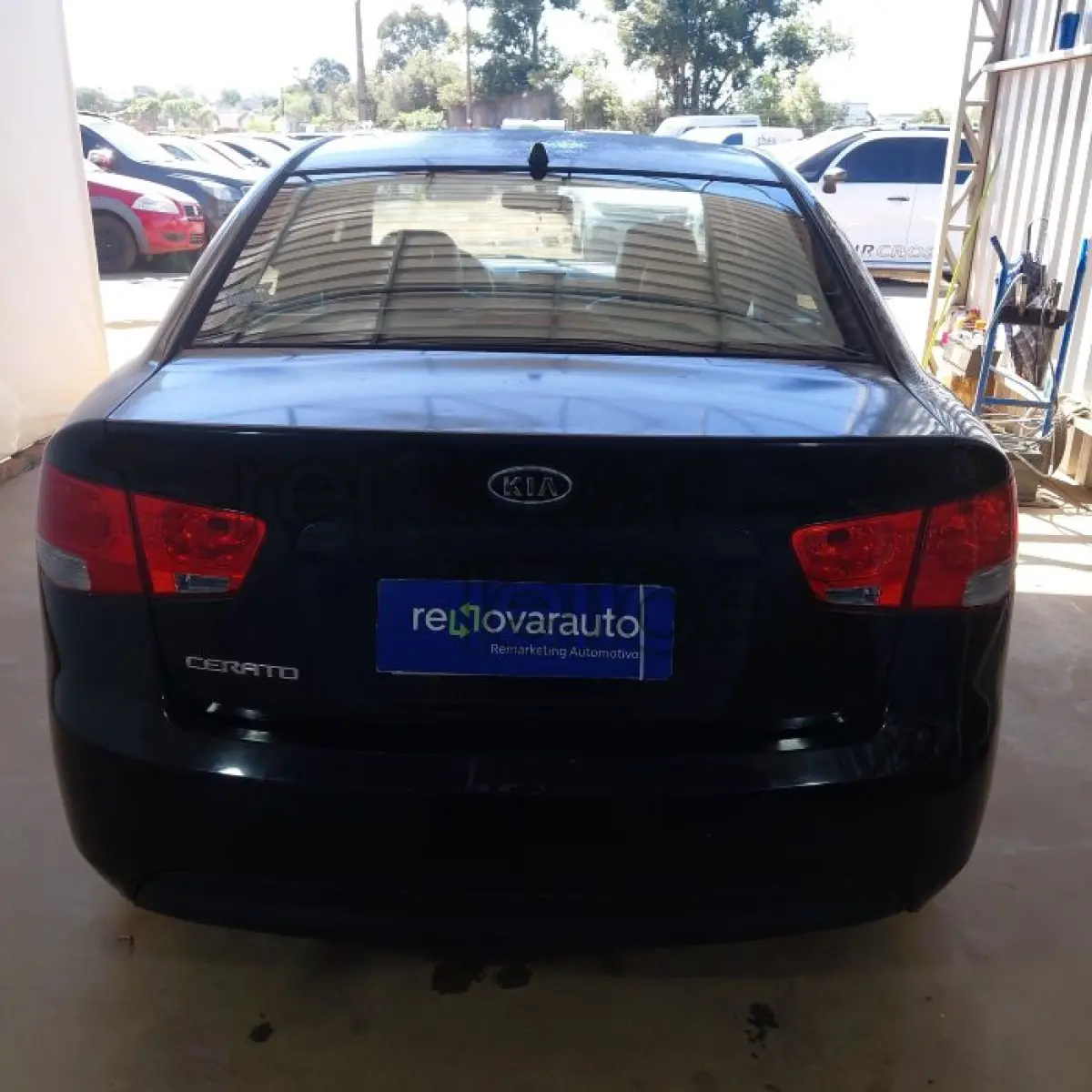 LOTE 013 - KIA MOTORS CERATO EX3 1.6ATNB - ANO 2011/2012 - COMPLETO - SICREDI CAMINHO DAS AGUAS - DEPOSITADO EM SANTO ÂNGELO/RS