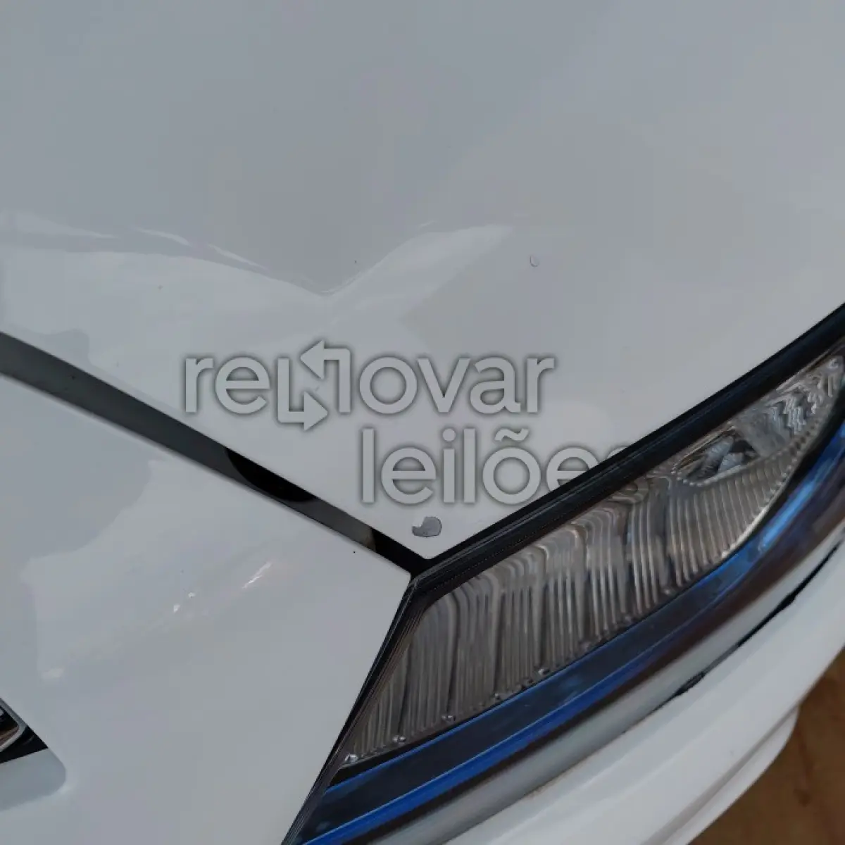 LOTE 043 - CHEVROLET ONIX 1.4MT LT - ANO 2015/2016 - COMPLETO - SICREDI PIONEIRA - DEPOSITADO EM SANTO ÂNGELO/RS