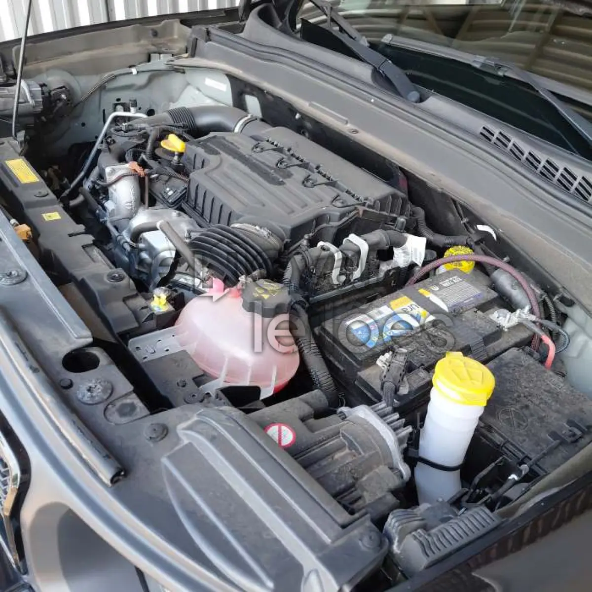 LOTE 029 - JEEP RENEGADE SPT T270 - ANO 2024/2025 - COMPLETO - SICREDI CAMINHO DAS AGUAS - DEPOSITADO EM SANTO ÂNGELO/RS