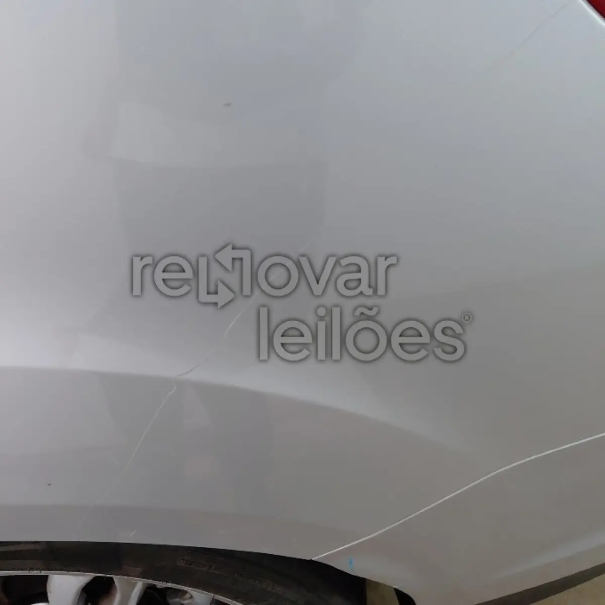 LOTE 026 - FORD FORD FOCUS SE AT 2.0 S - ANO 2013/2014 - COMPLETO - SICOOB NOVA TRENTO - DEPOSITADO EM SANTO ÂNGELO/RS