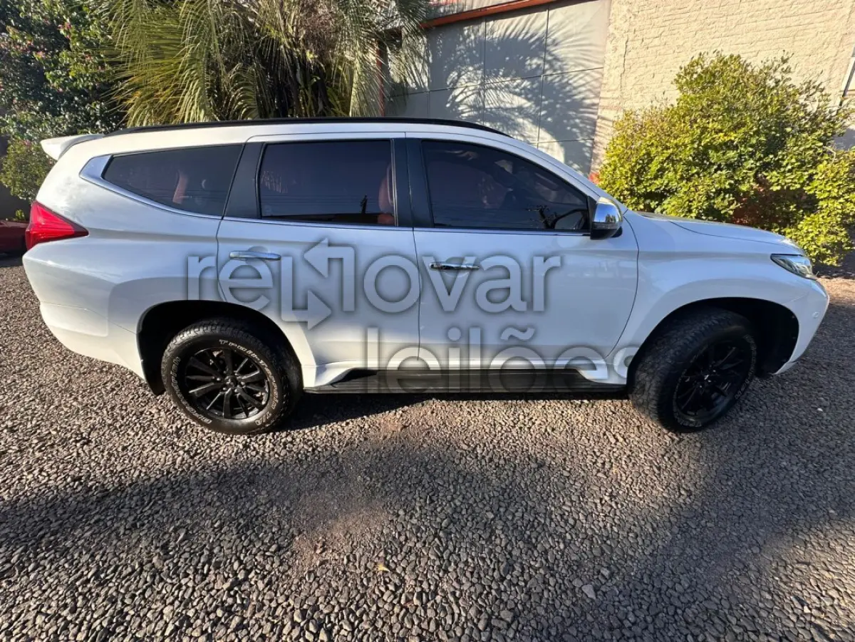 LOTE 044 - I/MMC PAJERO SPORT HPE 2019/2020 - COMPLETO - CRESOL COOPERAR - DEPOSITADO EM SÃO MARTINHO/RS