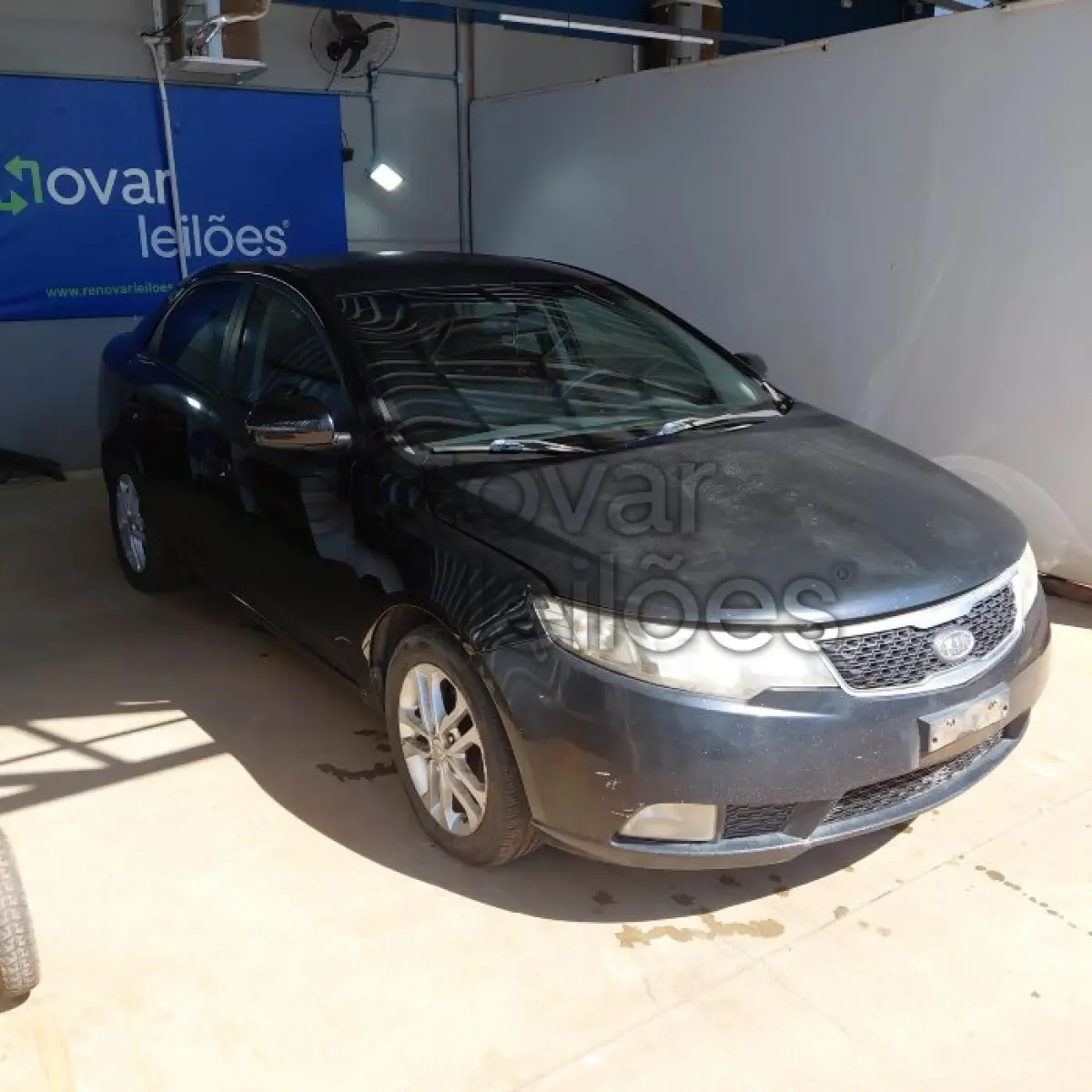 LOTE 013 - KIA MOTORS CERATO EX3 1.6ATNB - ANO 2011/2012 - COMPLETO - SICREDI CAMINHO DAS AGUAS - DEPOSITADO EM SANTO ÂNGELO/RS