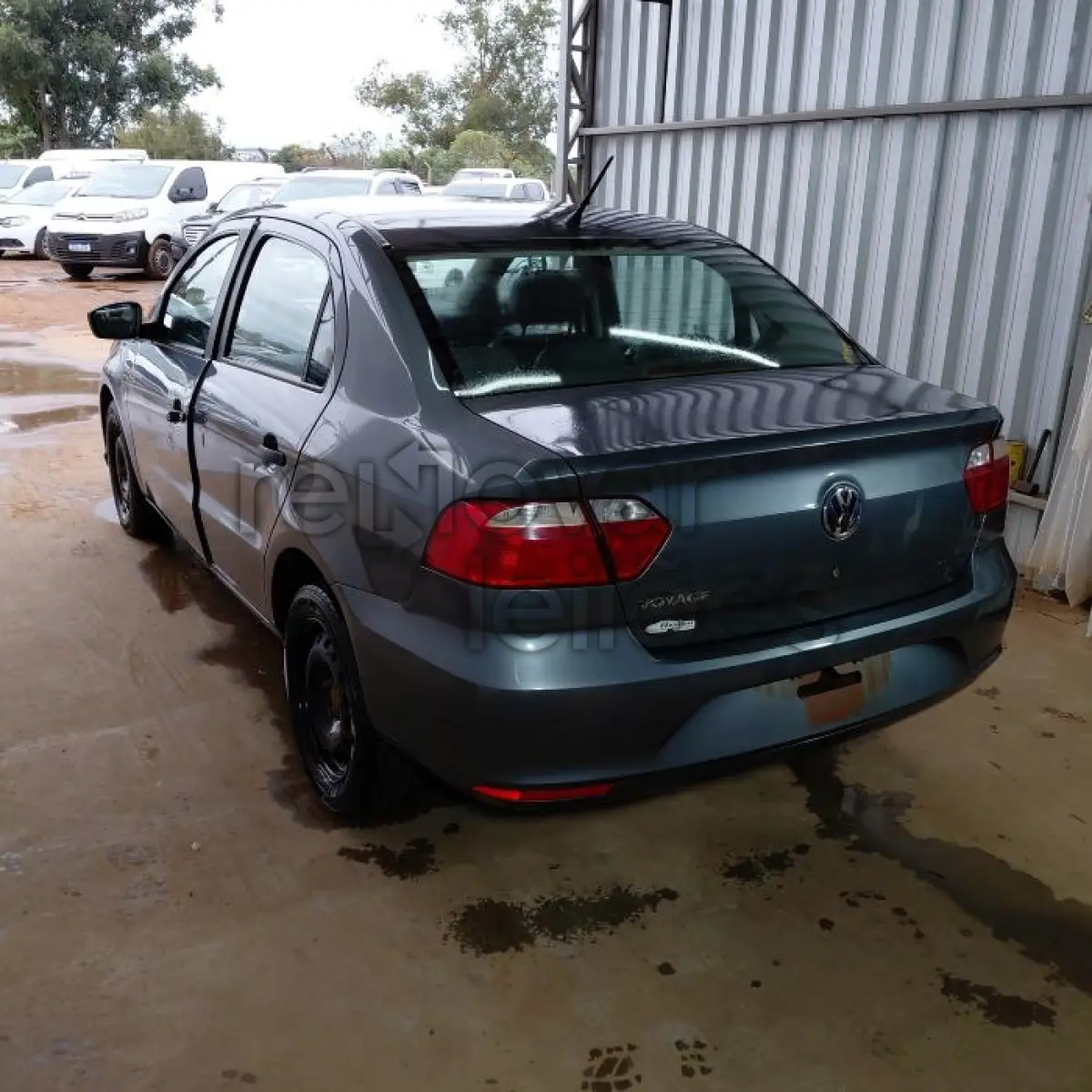 LOTE 015 - VOLKSWAGEN VOYAGE 1.6L MB5 - ANO 2019/2020 - COMPLETO - SICREDI PLANALTO - DEPOSITADO EM SANTO ÂNGELO/RS