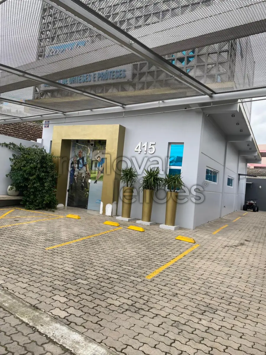 LOTE 001 - PRÉDIO COMERCIAL C/ 400,00 M² - SANTA MARIA / RS