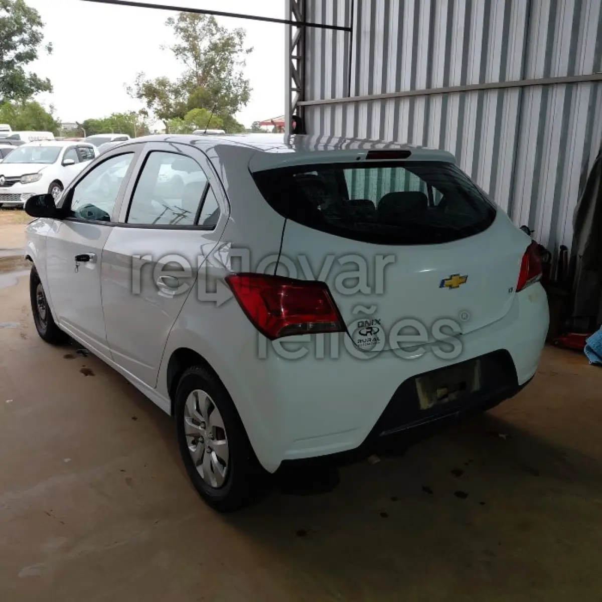 LOTE 013 - CHEVROLET ONIX 1.0MT LT - ANO 2019/2019 - COMPLETO - SICREDI LIBERDADE - DEPOSITADO EM SANTO ÂNGELO/RS