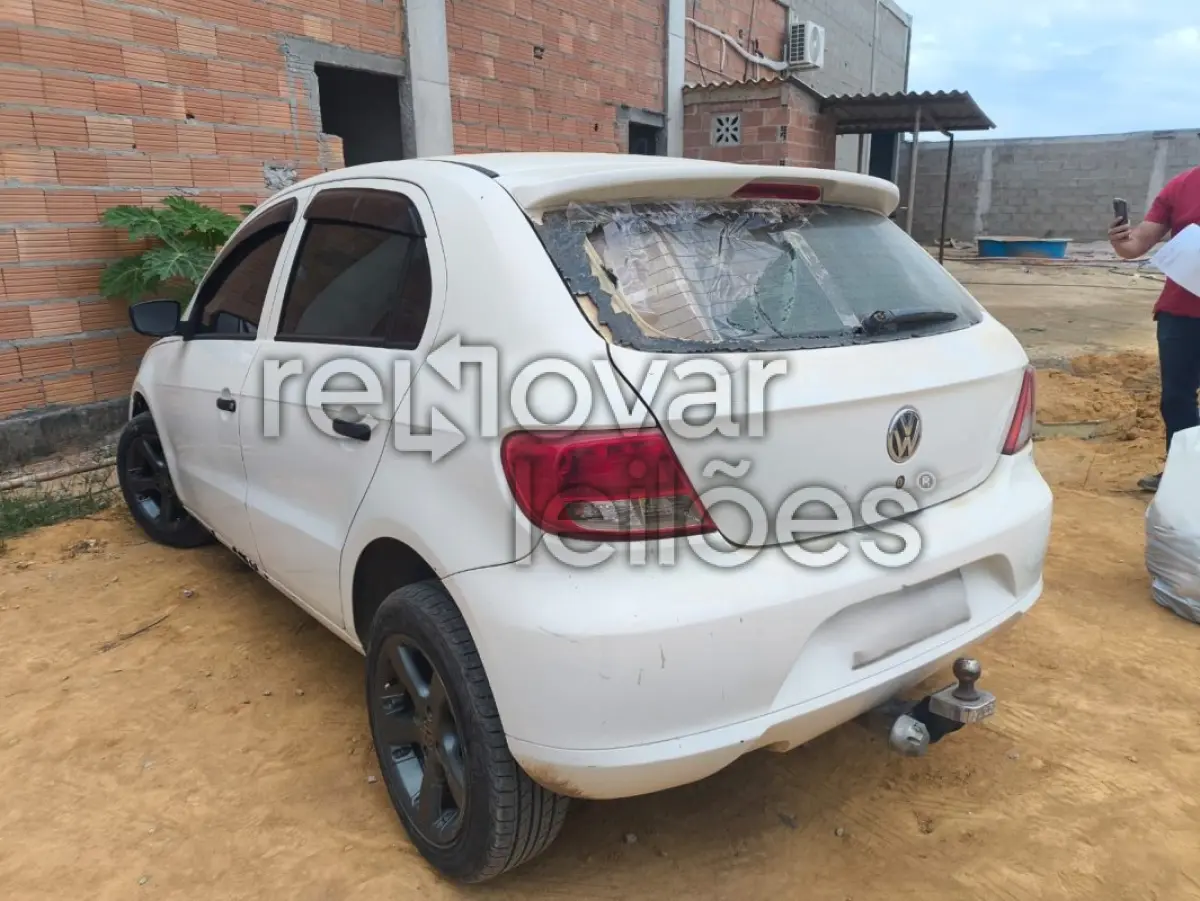 LOTE 004 - VW/GOL 1.0 - 2010/2011 - COMPLETO - SICREDI UNIÃO - DEPOSITADO EM CACHOEIRO DO ITAPEMIRIM/ES