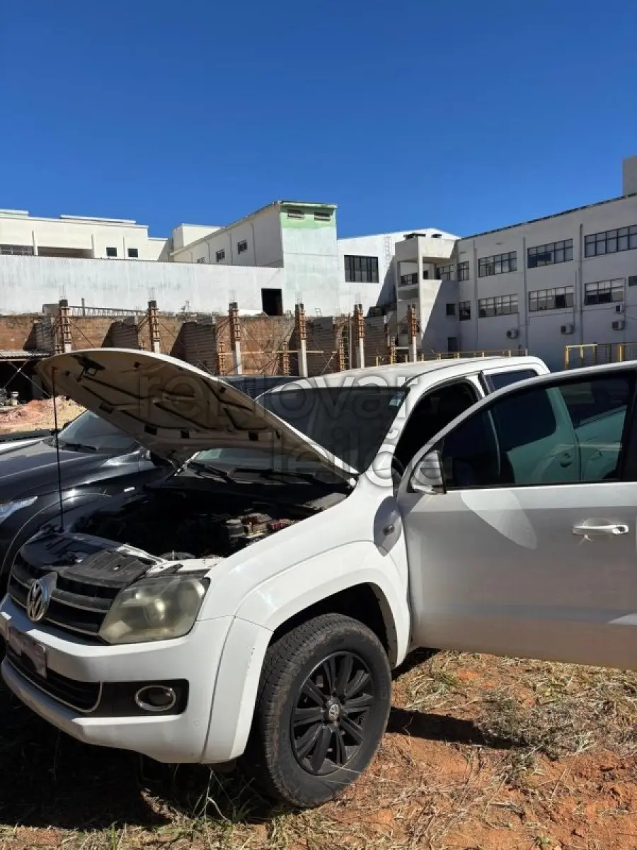 LOTE 001 - VW/AMAROK CD 4X4 HIGH 2012/2013 - COMPLETO - SICREDI GERAÇÕES - DEPOSITADO  EM LAVRAS/MG