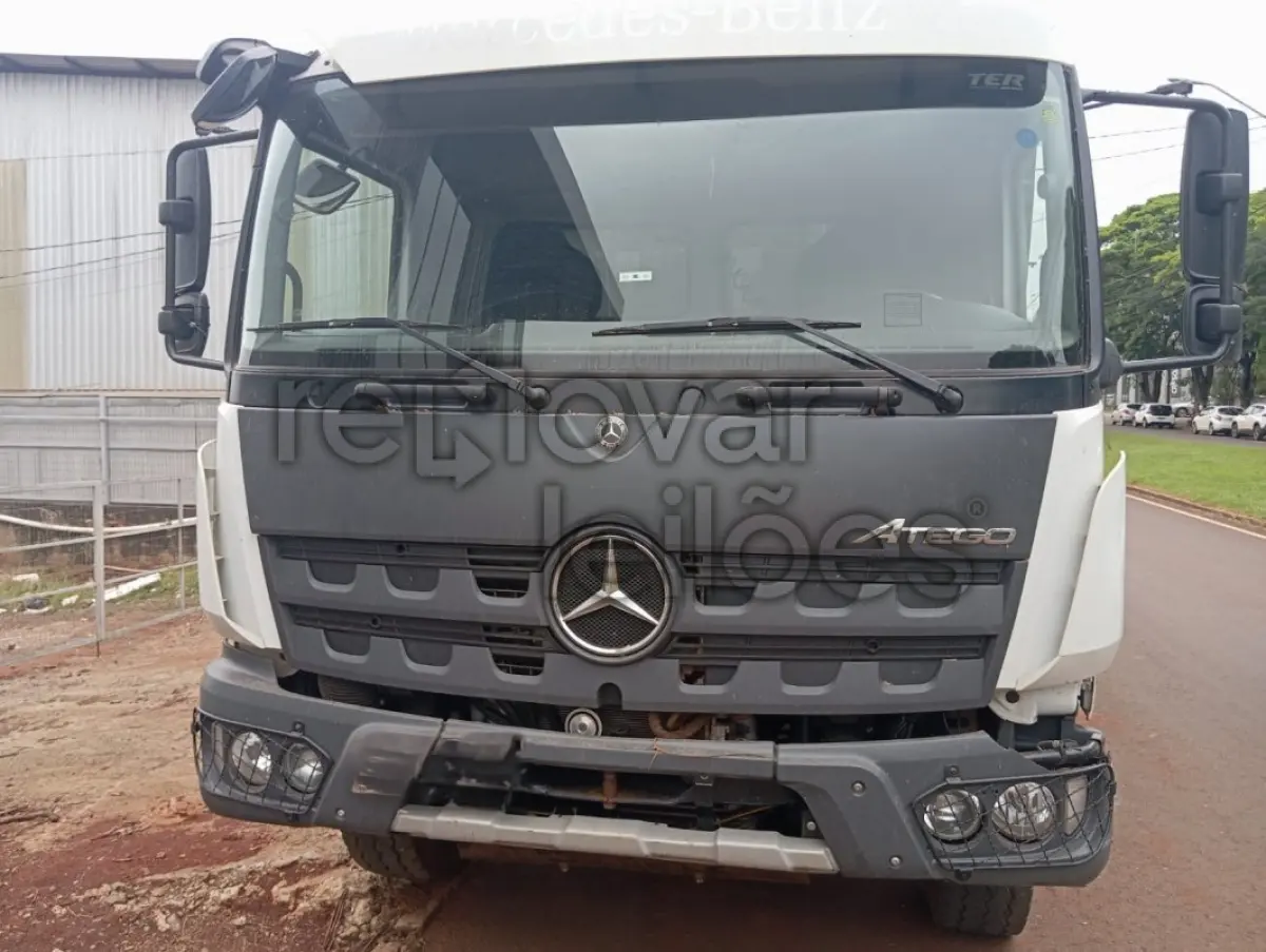 LOTE 004 - M.BENZ/ATEGO 2730 CE - 2024/2025 - CRESOL CONEXÃO - DEPOSITADO EM MEDIANEIRA/PR