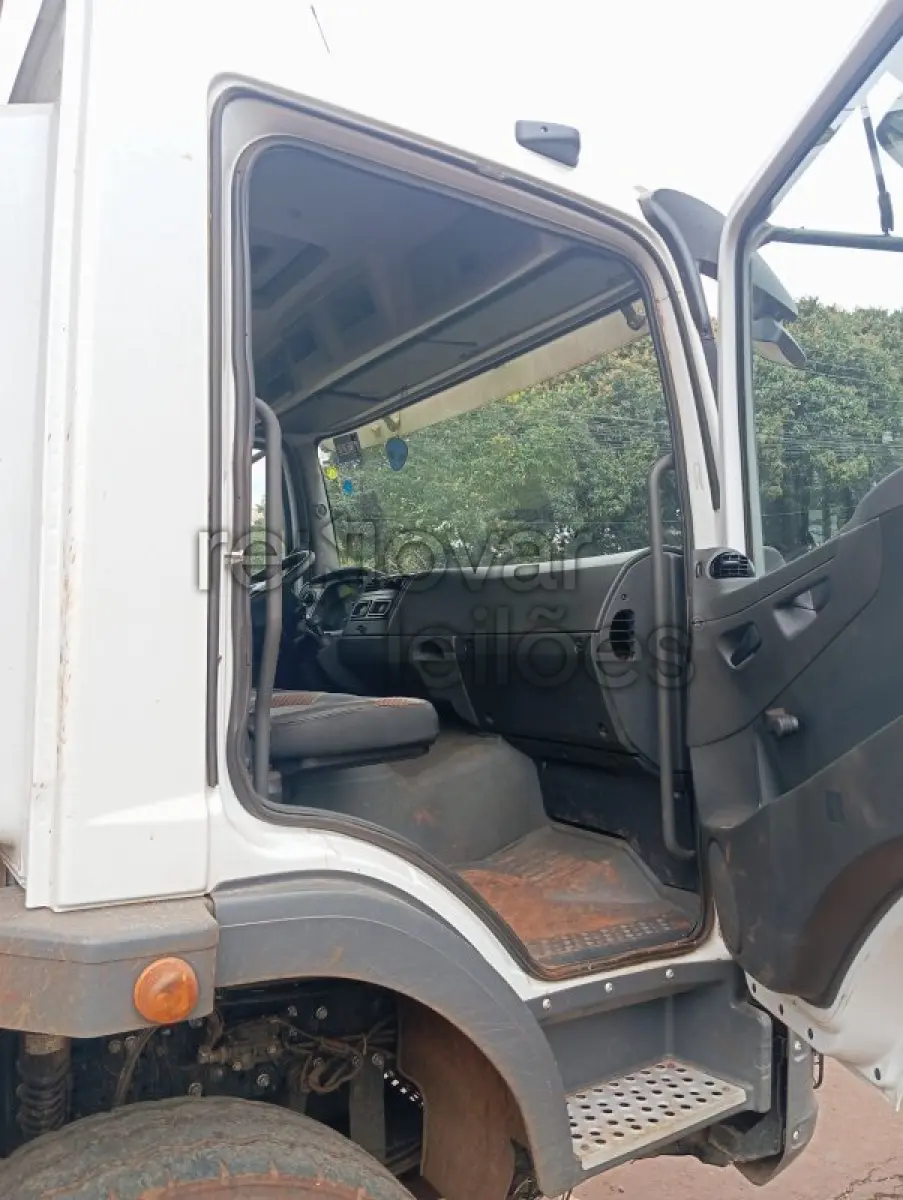 LOTE 004 - M.BENZ/ATEGO 2730 CE - 2024/2025 - CRESOL CONEXÃO - DEPOSITADO EM MEDIANEIRA/PR