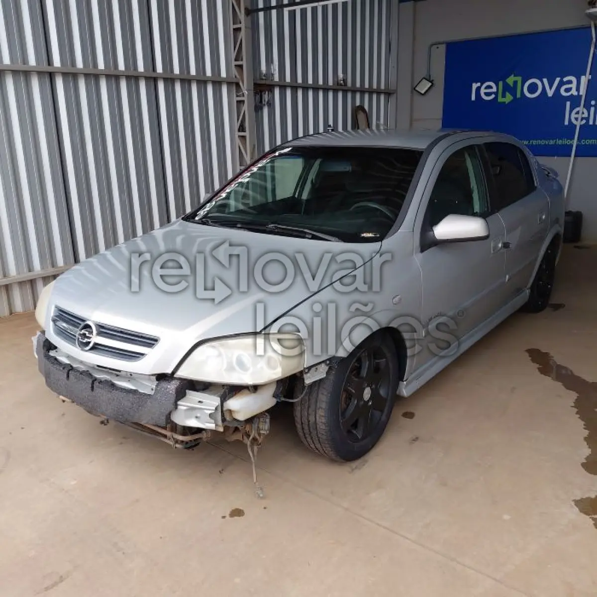 LOTE 048