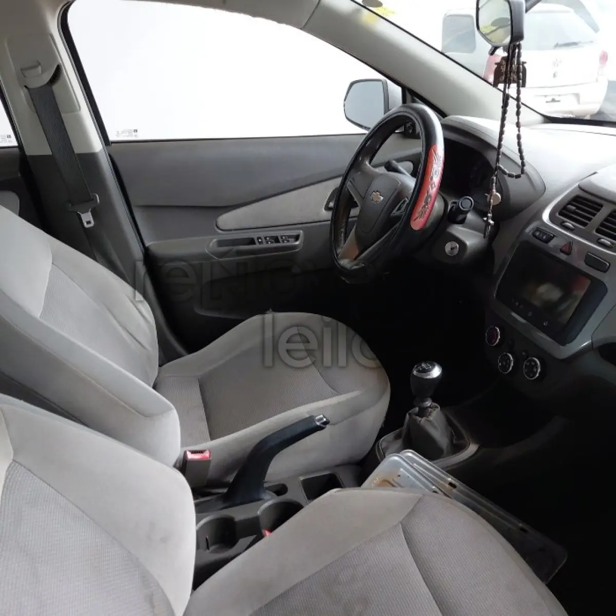 LOTE 017 - CHEVROLET/COBALT 1.8 LTZ - ANO 2013/2014 - COMPLETO - VIA CERTA - DEPOSITADO EM SANTO ÂNGELO/RS