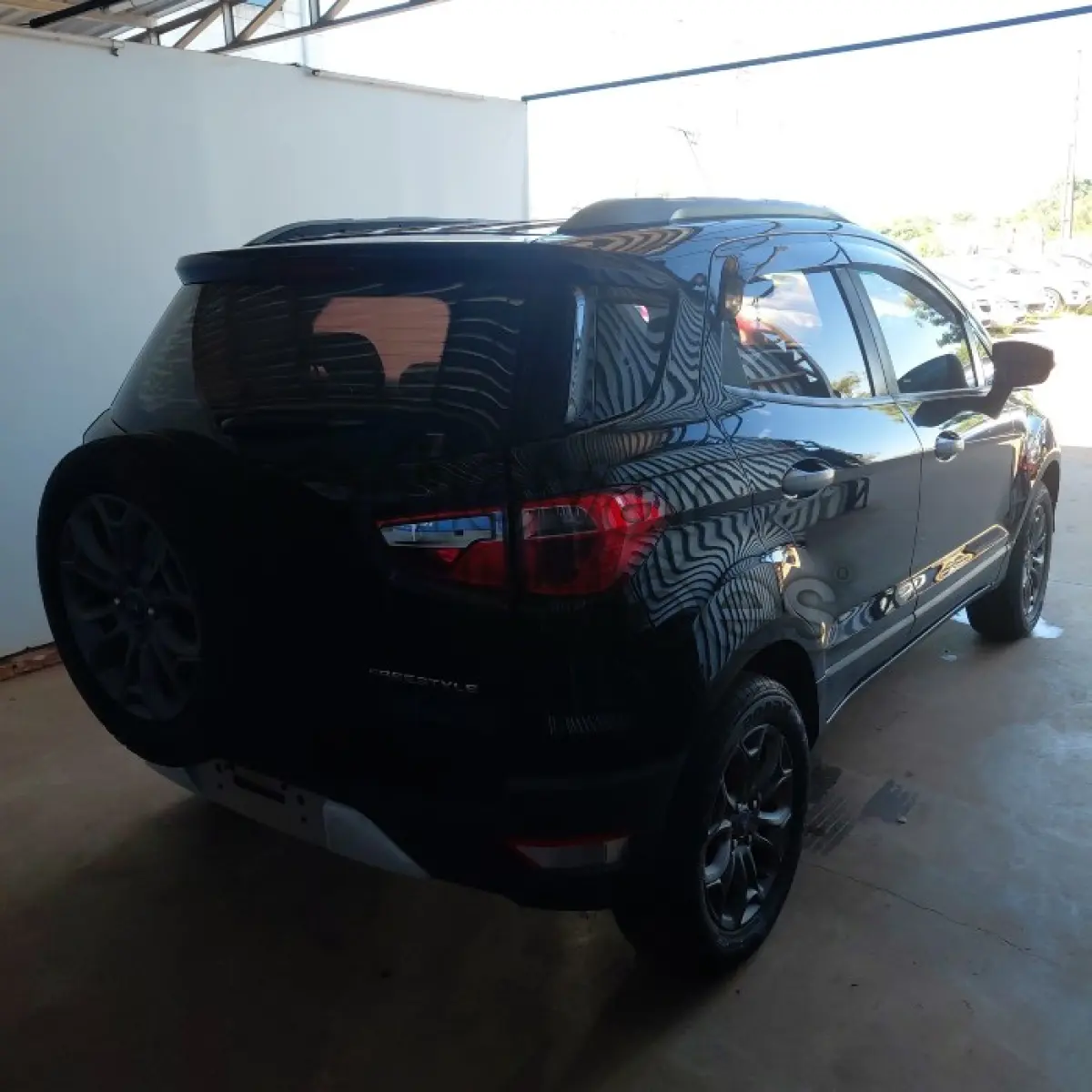 LOTE 042 - FORD ECOSPORT FSL 1.6 - ANO 2013/2014 - COMPLETO - SICREDI CAMINHO DAS AGUAS - DEPOSITADO EM SANTO ÂNGELO/RS