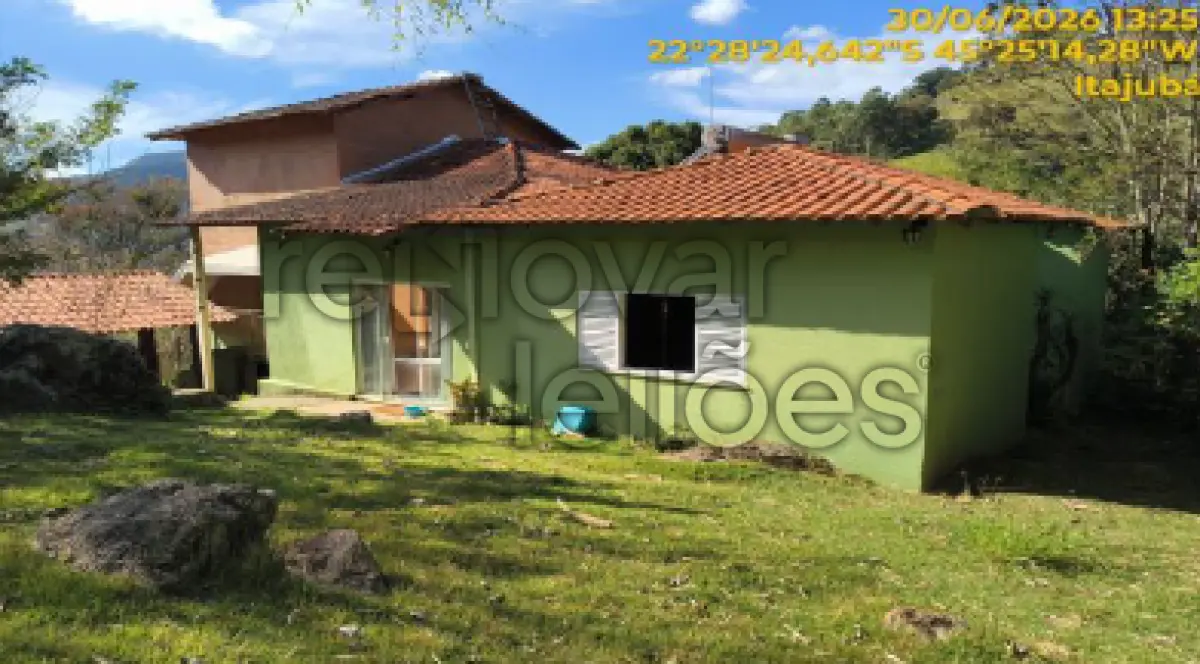 LOTE 012 - 3 CASAS C/ 740 M² - ITAJUBÁ / MG