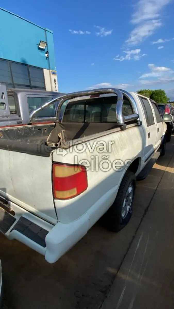 LOTE 054 - GM/S10 DE LUXE 4.3 D - ANO 1997/1998 - COMPLETO - CRESOL ARATIBA - DEPOSITADO EM SANTO ÂNGELO/RS