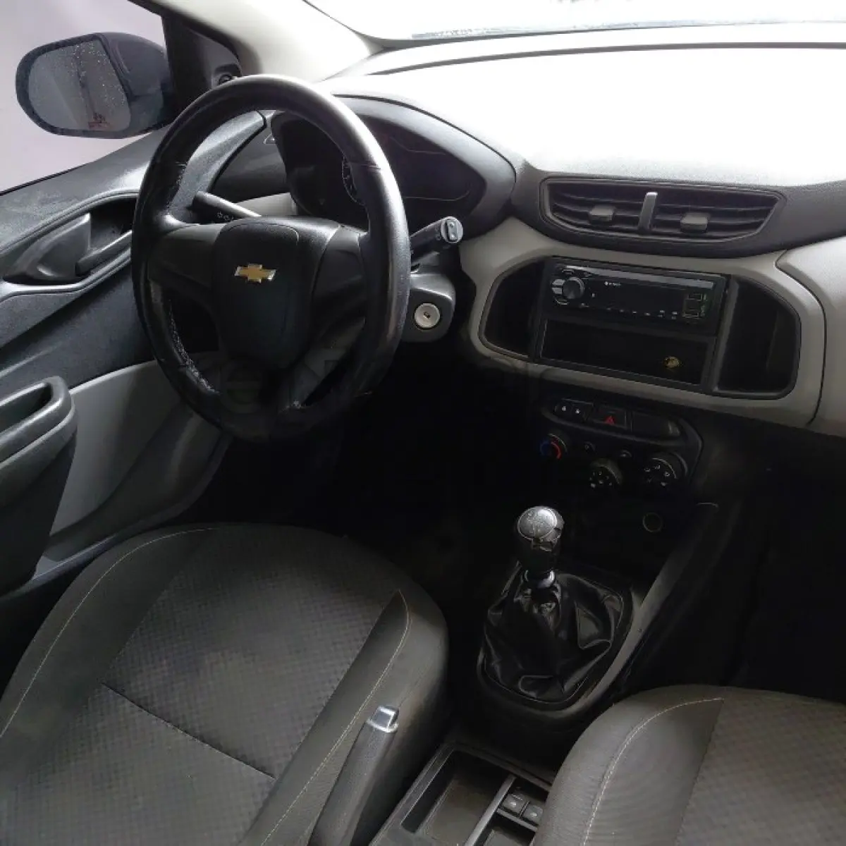 LOTE 021 - CHEVROLET ONIX 10MT JOYE - ANO 2019/2019 - COMPLETO - SICREDI CAMINHO DAS AGUAS - DEPOSITADO EM SANTO ÂNGELO/RS