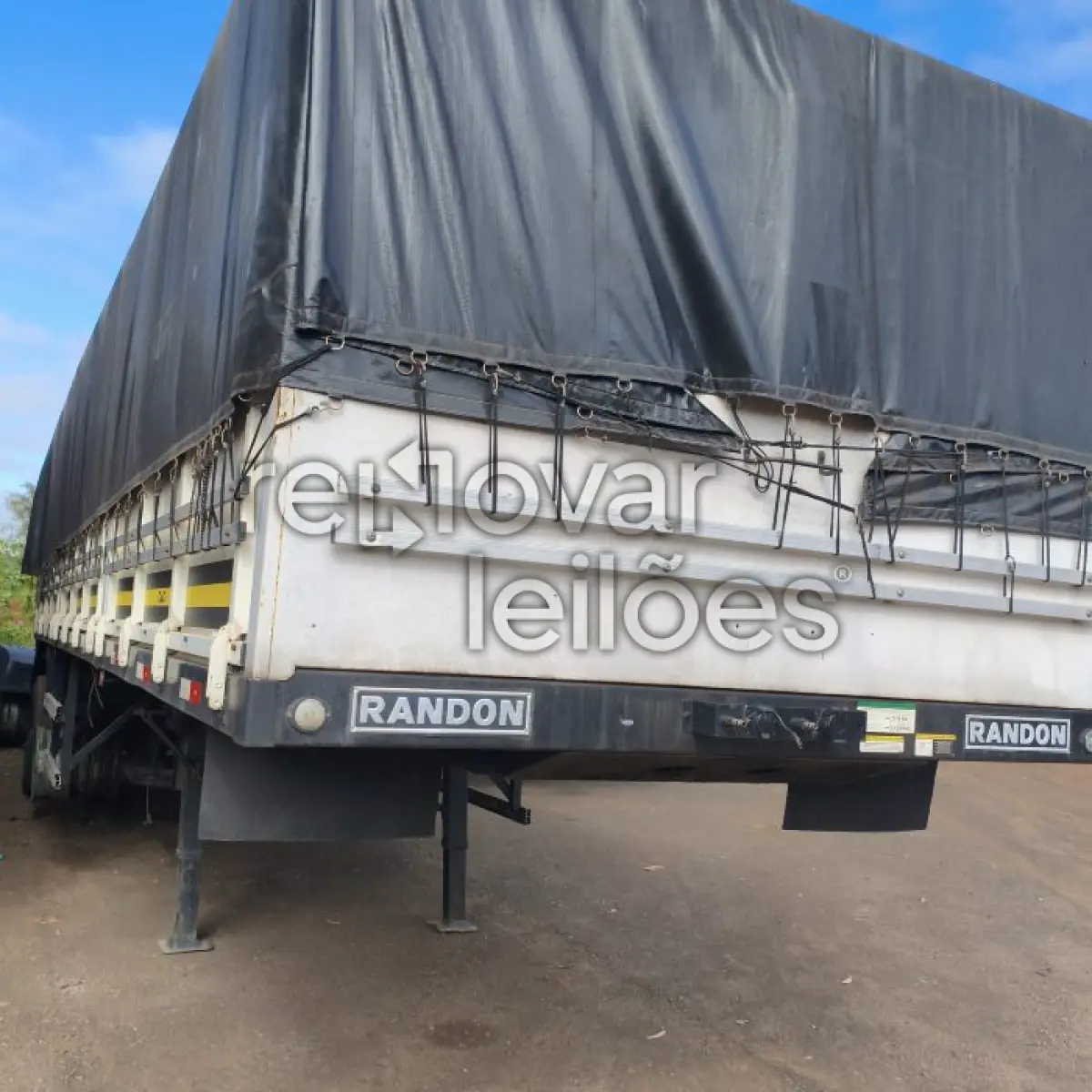 LOTE 001 - CONJUNTO RODOTREM - SR/RANDON SR CA - ANO 2020/2021 - CRESOL CONFIANÇA - DEPOSITADO EM IJUI/RS