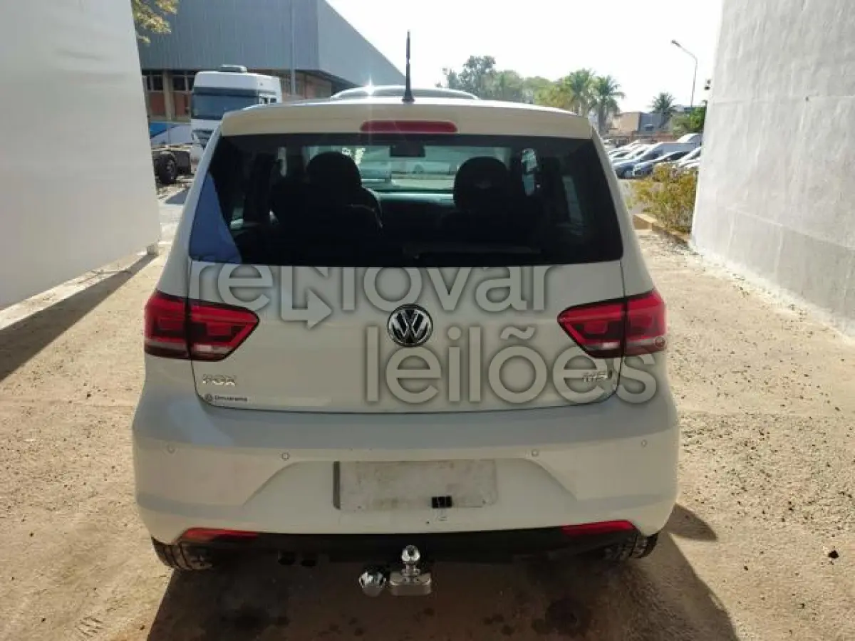 LOTE 018 - VW/FOX HL MFV - 2017/2017 - COMPLETO - SICREDI PLANALTO - DEPOSITADO EM GOIANIA/GO