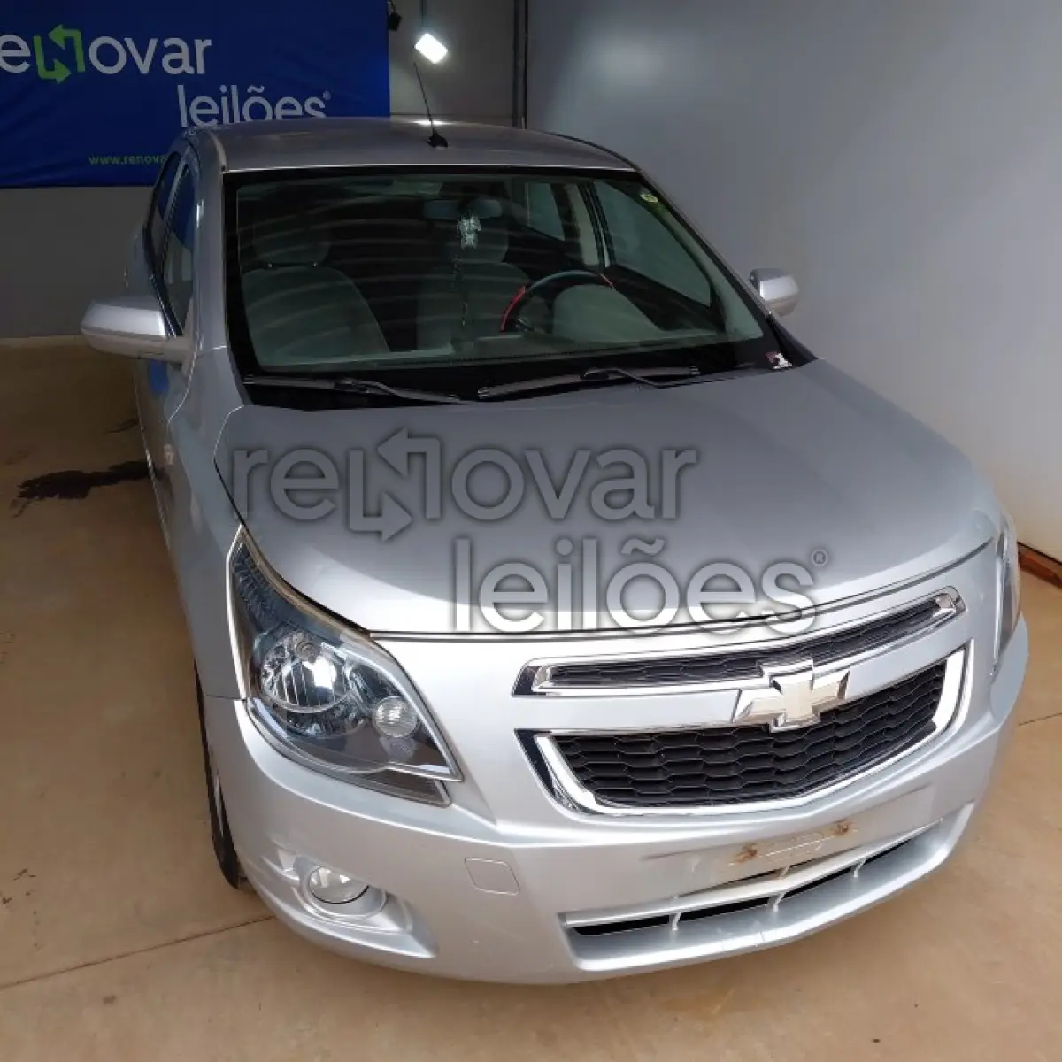LOTE 017 - CHEVROLET/COBALT 1.8 LTZ - ANO 2013/2014 - COMPLETO - VIA CERTA - DEPOSITADO EM SANTO ÂNGELO/RS