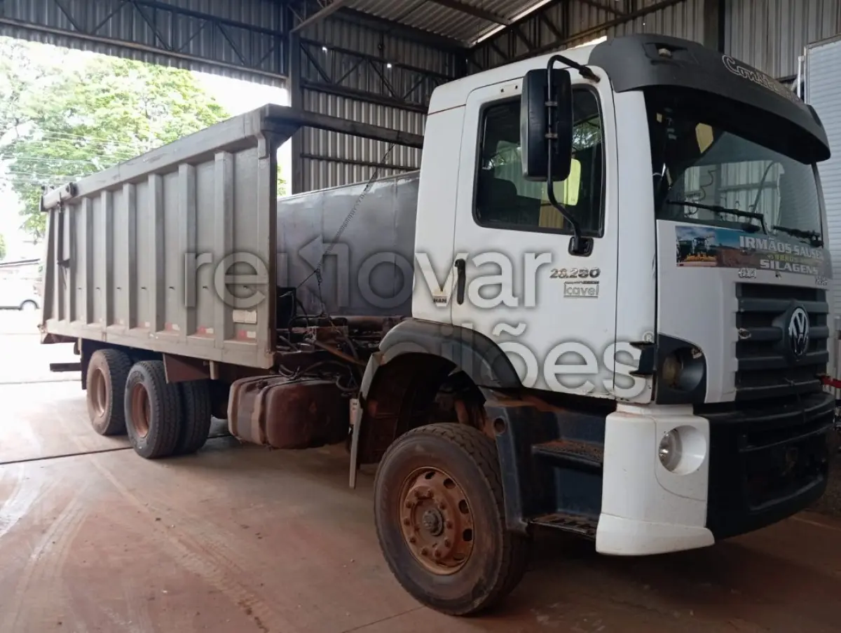 LOTE 003 - VW/26.280 CRM 6X4 - 2013/2013 - CRESOL CONEXÃO - DEPOSITADO EM MEDIANEIRA/PR