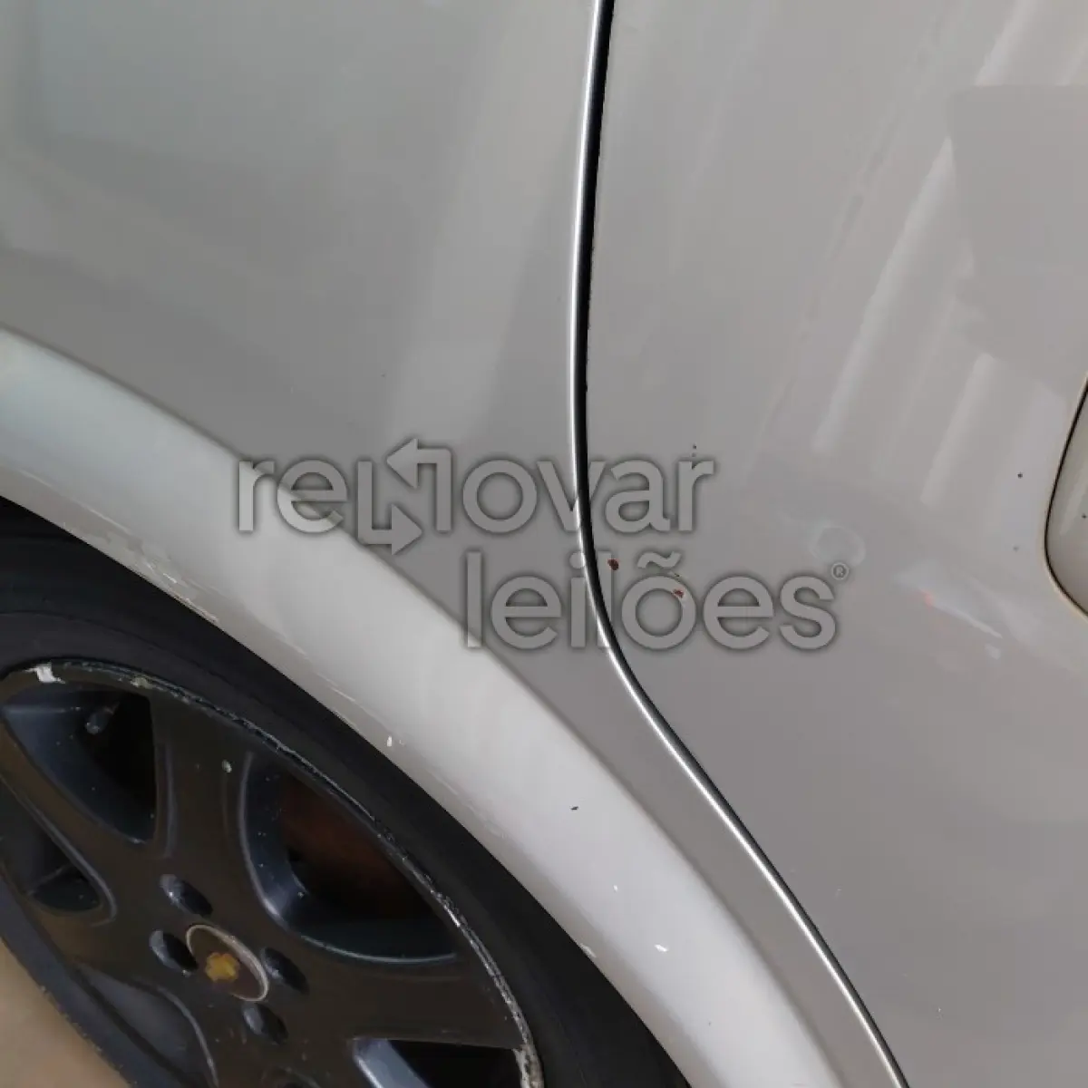 LOTE 048 - CHEVROLET ASTRA HB 4P ELEGANCE - ANO 2004/2005 - COMPLETO - SICREDI GERAÇÕES - DEPOSITADO EM SANTO ÂNGELO/RS