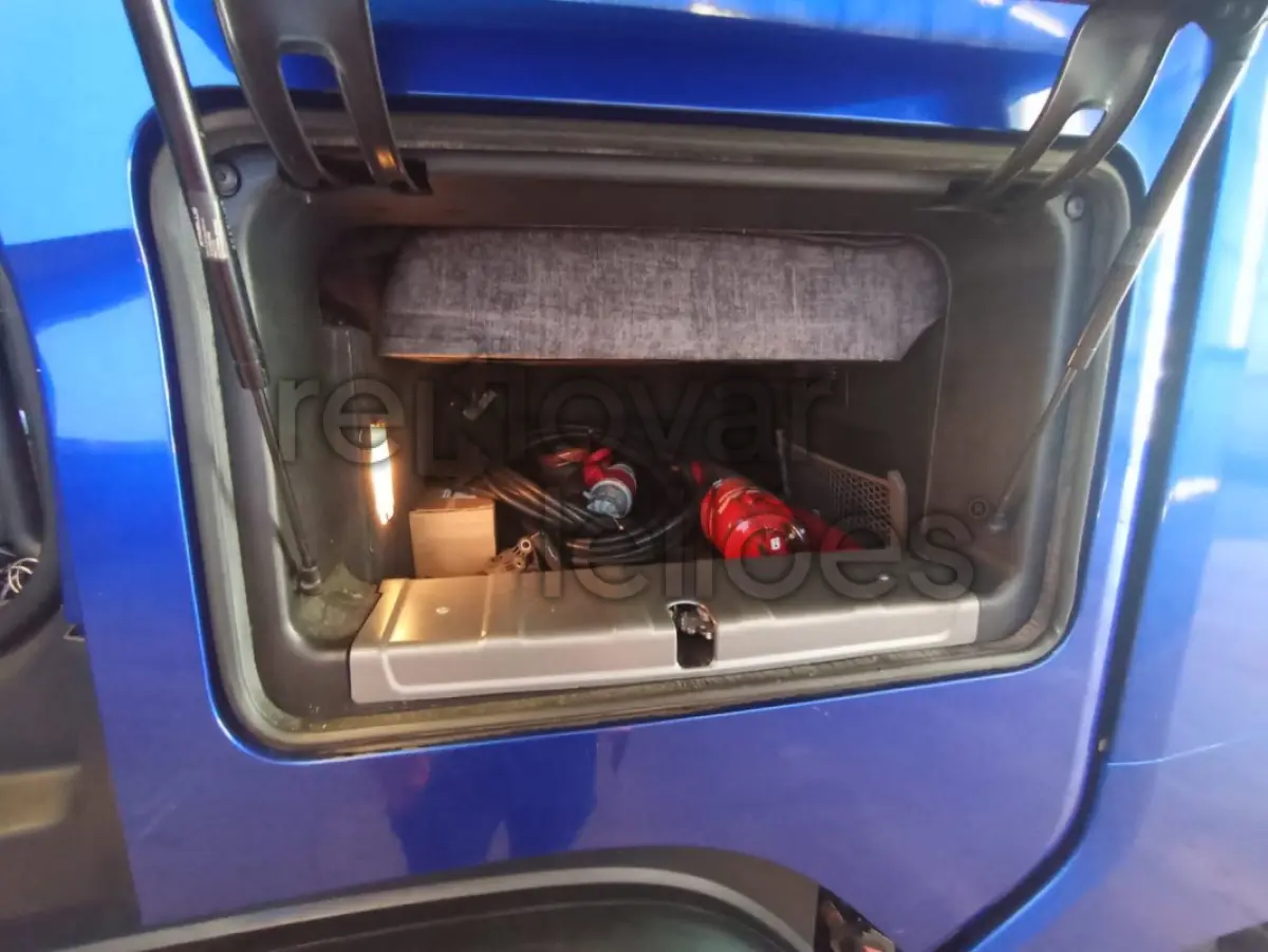LOTE 006 - SCANIA/P320 B8X2 - 2019/2020 - COMPLETO - CRESOL CONEXÃO - DEPOSITADO EM MEDIANEIRA/PR