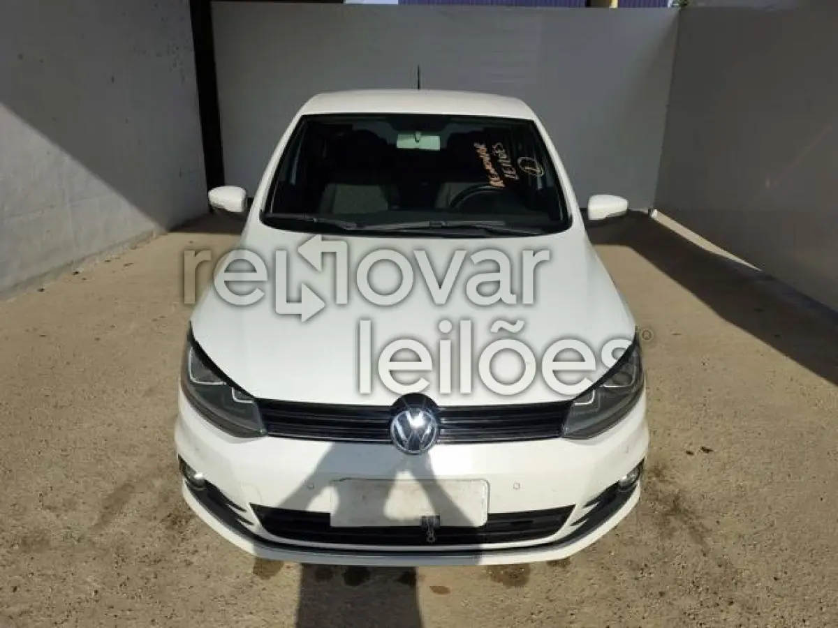 LOTE 018 - VW/FOX HL MFV - 2017/2017 - COMPLETO - SICREDI PLANALTO - DEPOSITADO EM GOIANIA/GO