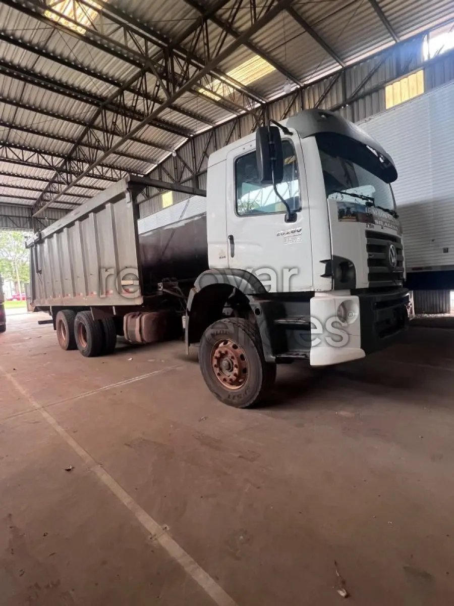 LOTE 003 - VW/26.280 CRM 6X4 - 2013/2013 - CRESOL CONEXÃO - DEPOSITADO EM MEDIANEIRA/PR
