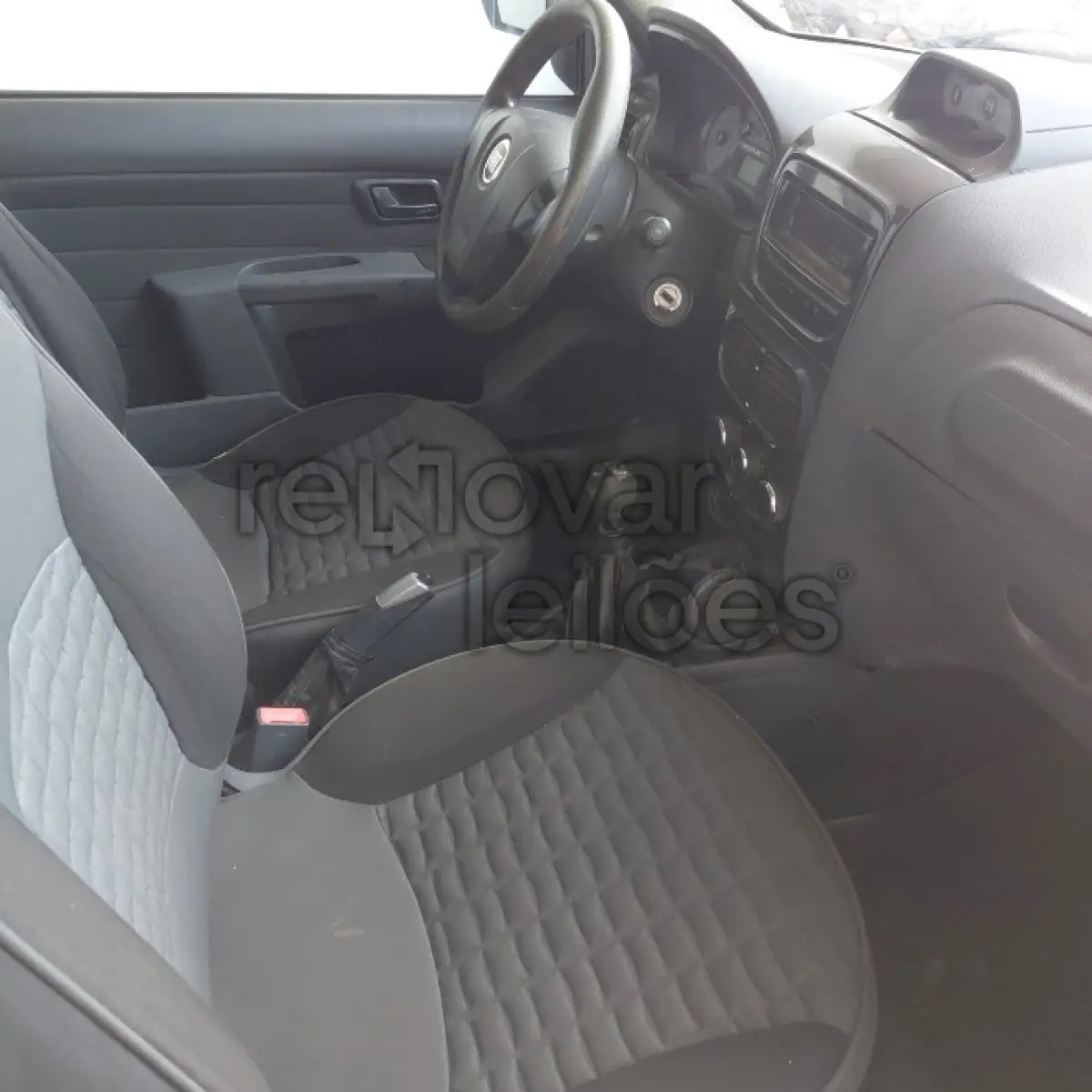 LOTE 053 - FIAT STRADA ADVENTURE CD - ANO 2012/2013 - COMPLETO - VIA CERTA - DEPOSITADO EM SANTO ÂNGELO/RS