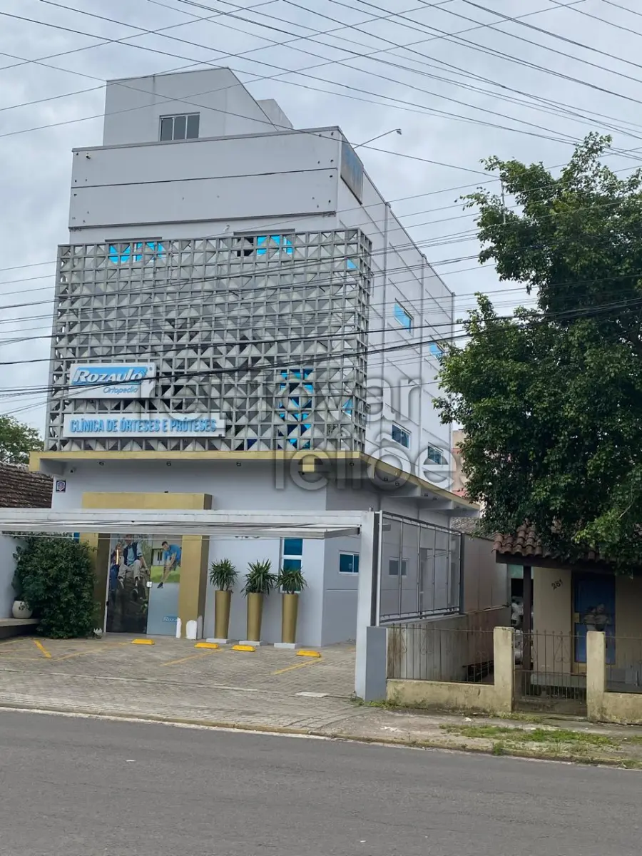 LOTE 001 - PRÉDIO COMERCIAL C/ 400,00 M² - SANTA MARIA / RS