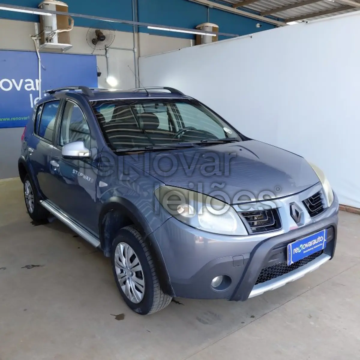 LOTE 050 - RENAULT SANDERO STEPWAY - ANO 2009/2010 - COMPLETO - SICREDI ALTOS DA SERRA - DEPOSITADO EM SANTO ÂNGELO/RS