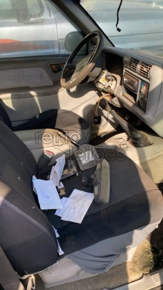 LOTE 054 - GM/S10 DE LUXE 4.3 D - ANO 1997/1998 - COMPLETO - CRESOL ARATIBA - DEPOSITADO EM SANTO ÂNGELO/RS
