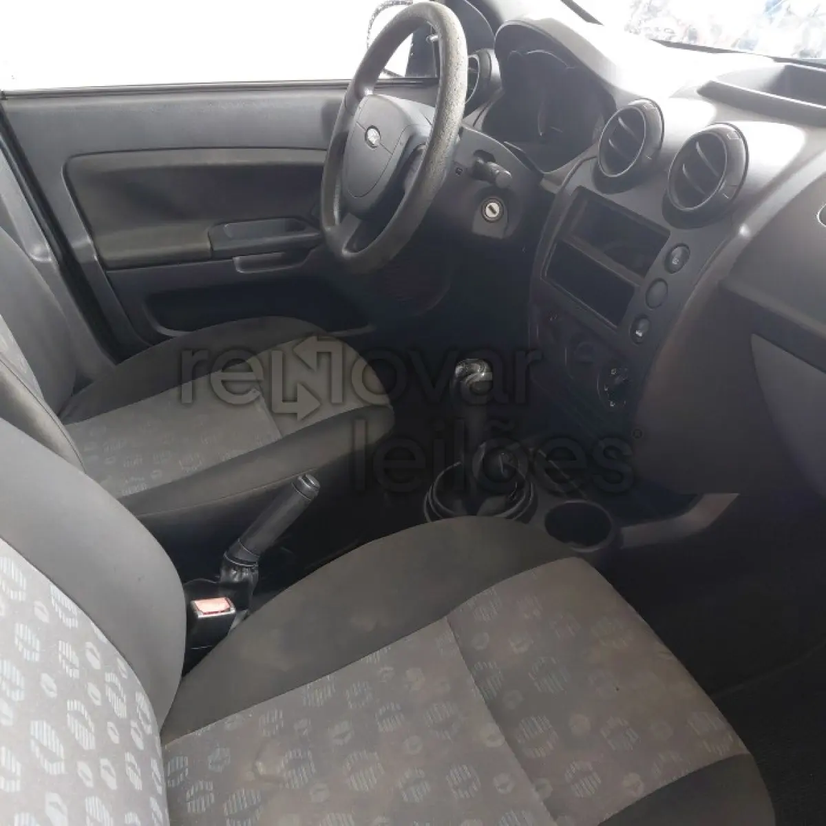 LOTE 049 - FORD FIESTA FLEX - ANO 2012/2013 - SICREDI ALTOS DA SERRA - DEPOSITADO EM SANTO ÂNGELO/RS