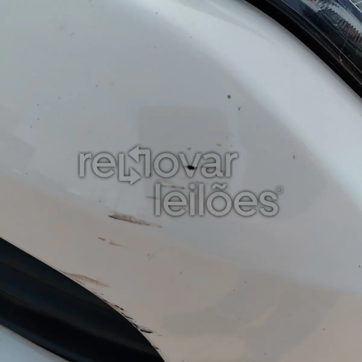 LOTE 016 - MITSUBISHI OUTLANDER 2.0 - ANO 2013/2014 - COMPLETO - SICREDI PIONEIRA - DEPOSITADO EM SANTO ÂNGELO/RS