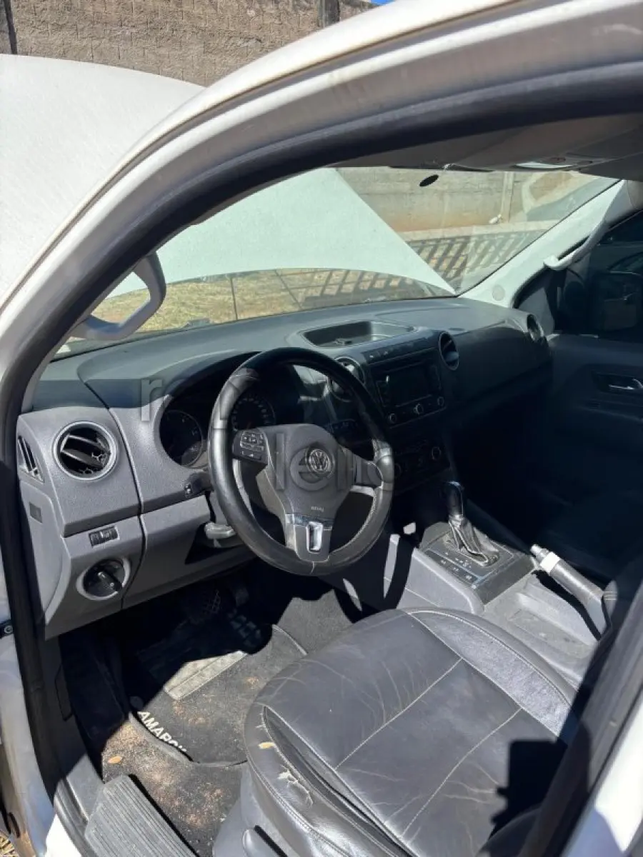 LOTE 001 - VW/AMAROK CD 4X4 HIGH 2012/2013 - COMPLETO - SICREDI GERAÇÕES - DEPOSITADO  EM LAVRAS/MG