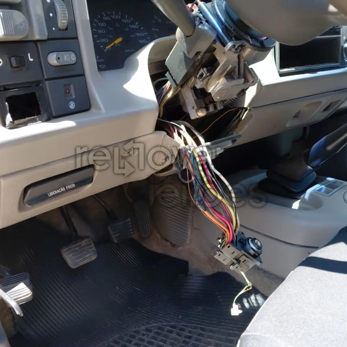 LOTE 054 - GM/S10 DE LUXE 4.3 D - ANO 1997/1998 - COMPLETO - CRESOL ARATIBA - DEPOSITADO EM SANTO ÂNGELO/RS