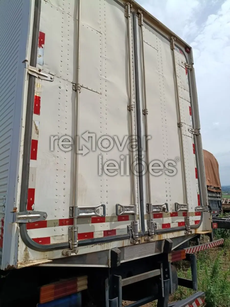 LOTE 016 - M.BENZ/ATEGO 2429 - 2013/2013 - CRESOL ESSENCIA - DEPOSITADO EM SANTO CRISTO/RS
