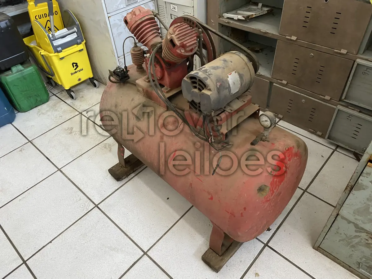 LOTE 028