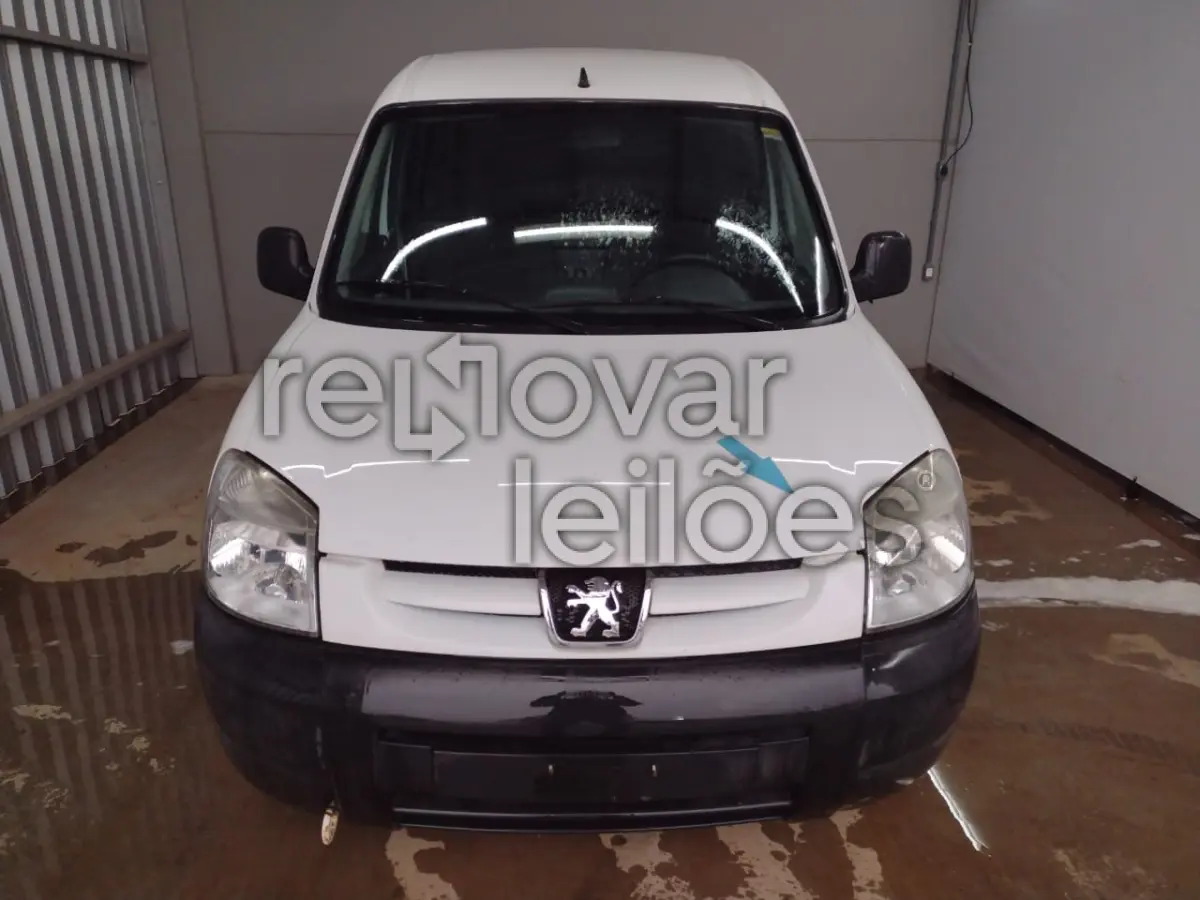 LOTE 045 - PEUGEOT PARTNER FURGÃO - ANO 2017/2018